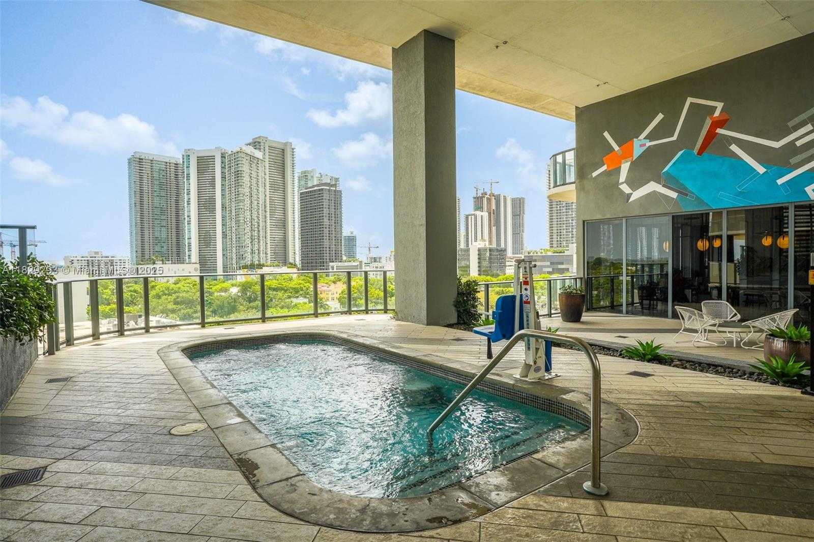 Small Image of 121 NORTH EAST 34TH ST #2711, Miami Number 27