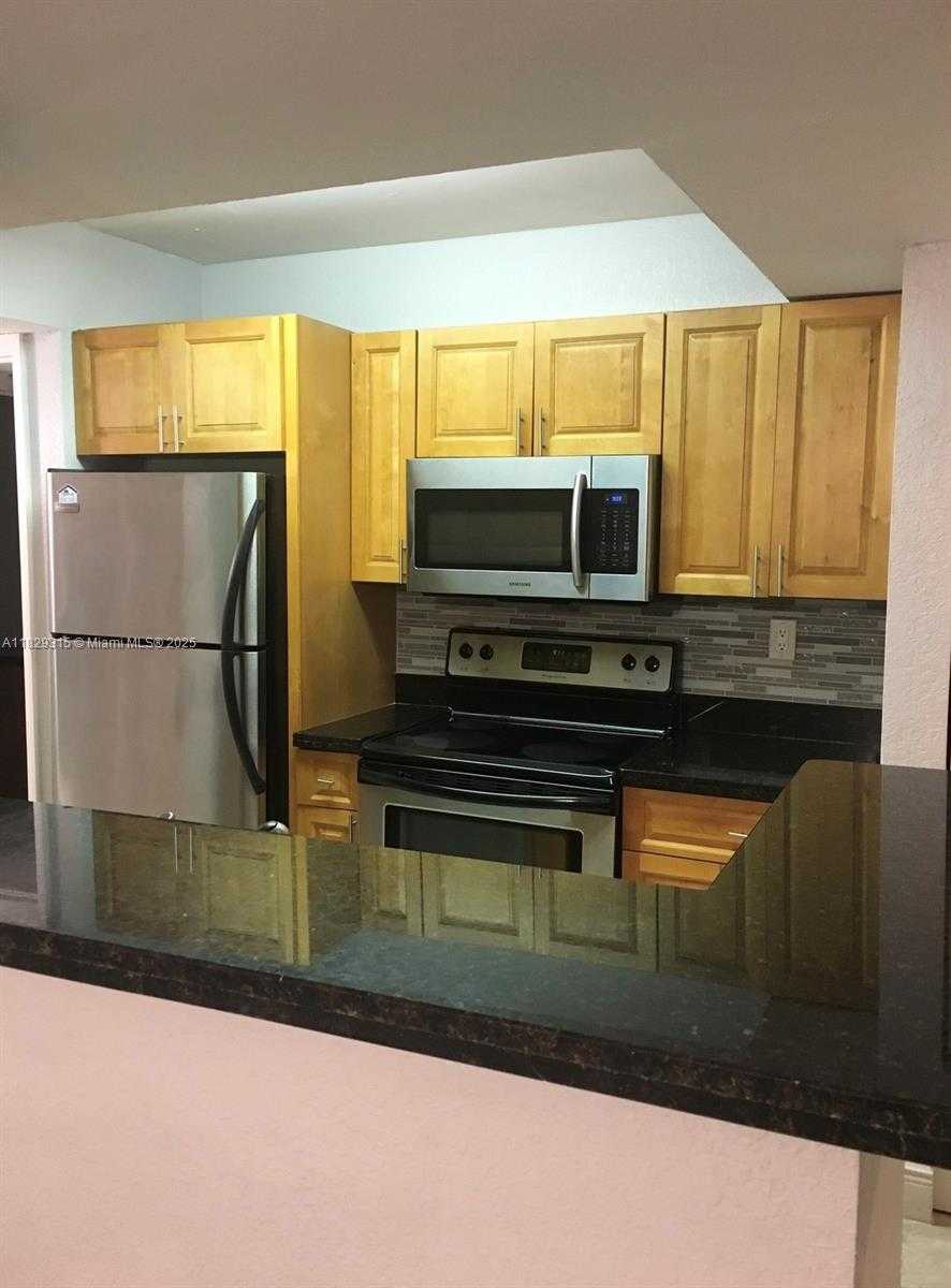 Small Image of 10670 SOUTH WEST 156TH PL #309, Miami Number 12