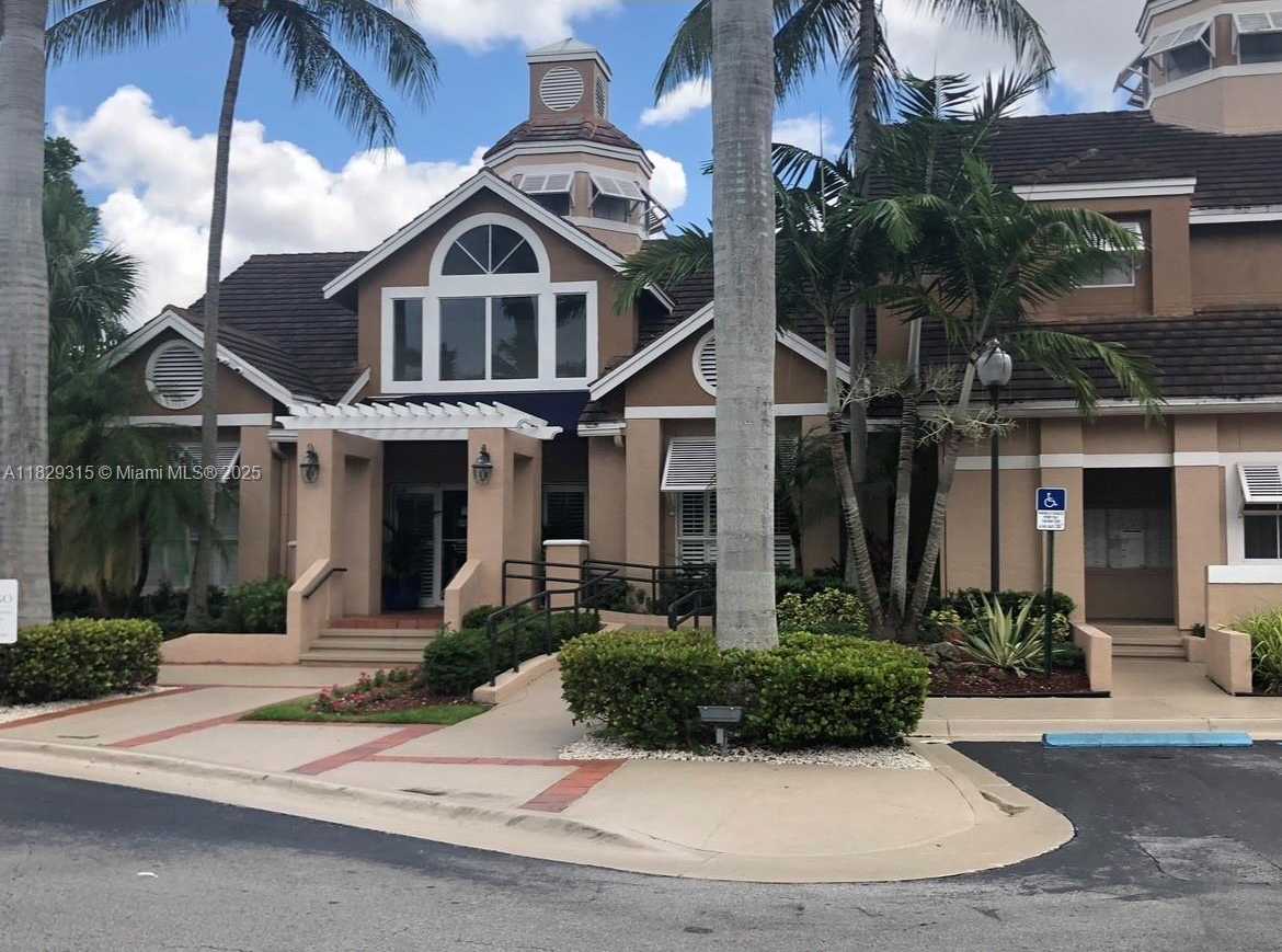 Small Image of 10670 SOUTH WEST 156TH PL #309, Miami Number 19