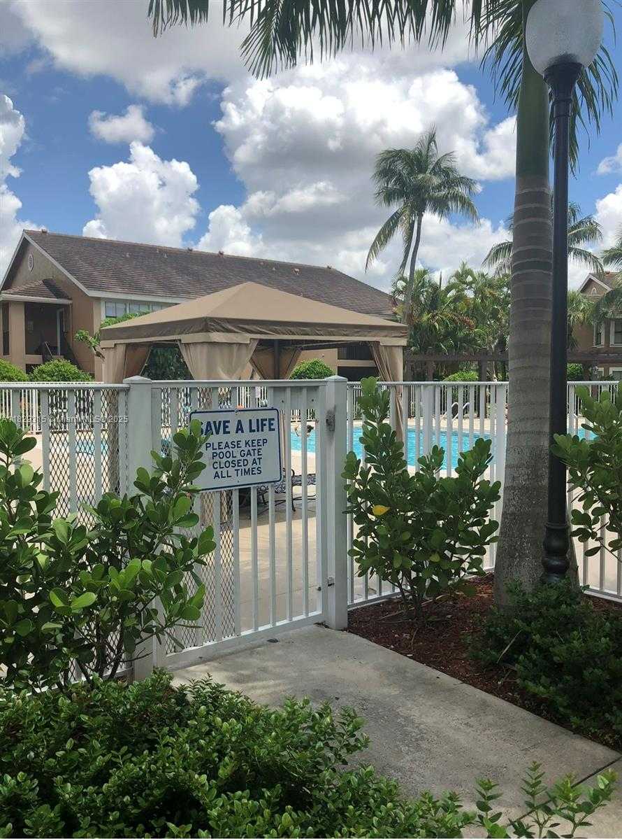 Small Image of 10670 SOUTH WEST 156TH PL #309, Miami Number 24