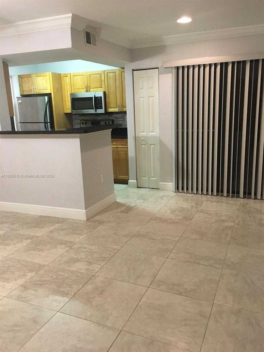 Small Image of 10670 SOUTH WEST 156TH PL #309, Miami Number 5