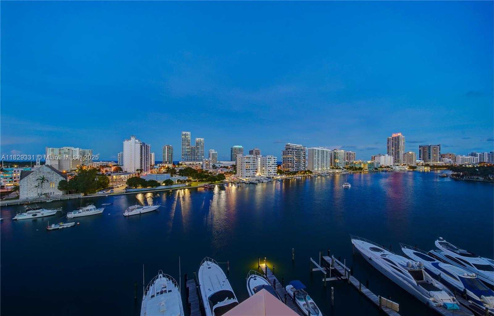 Small Image of 900 BAY DR #702/704, Miami Beach Number 38