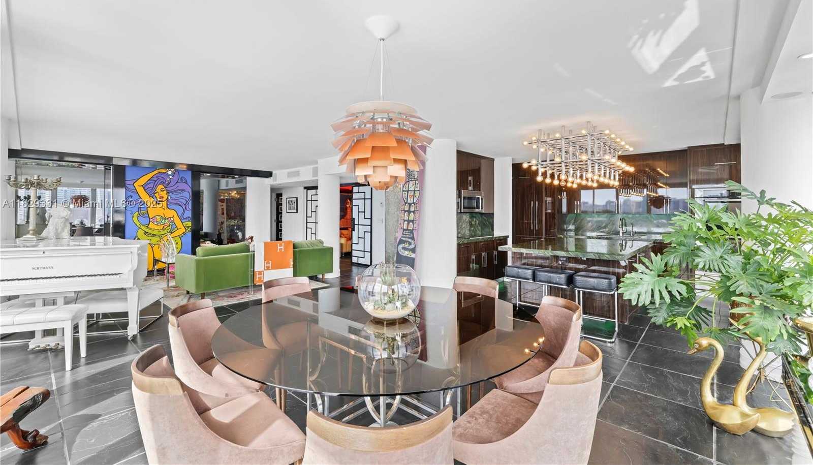 Small Image of 900 BAY DR #702/704, Miami Beach Number 4