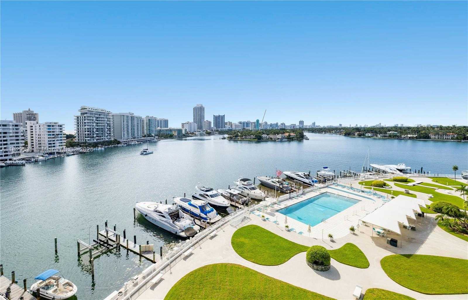 Small Image of 900 BAY DR #702/704, Miami Beach Number 56