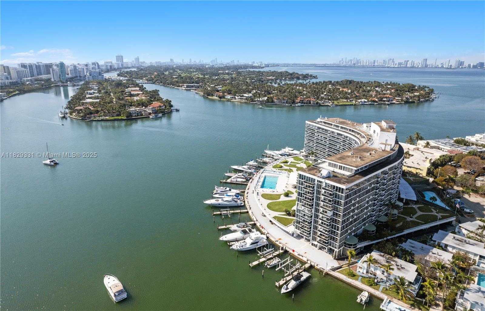 Small Image of 900 BAY DR #702/704, Miami Beach Number 60