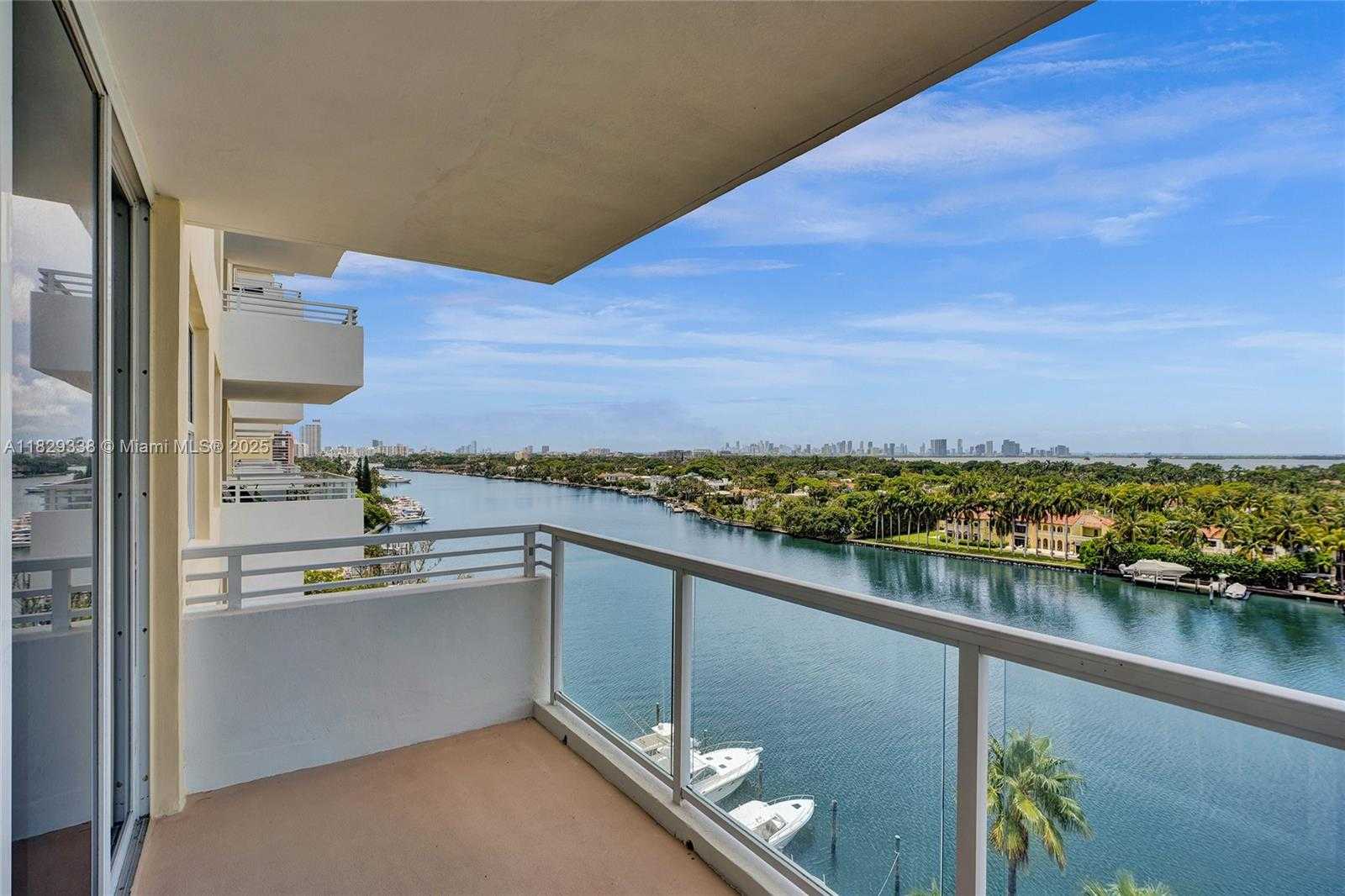 Small Image of 5600 COLLINS AVE #10L, Miami Beach Number 10