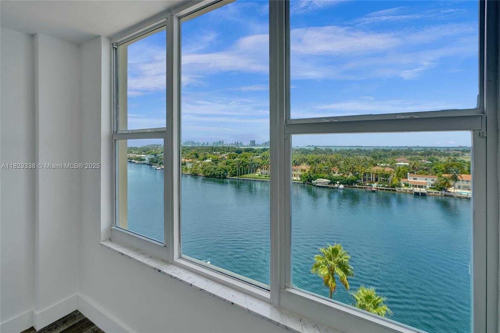 Small Image of 5600 COLLINS AVE #10L, Miami Beach Number 25