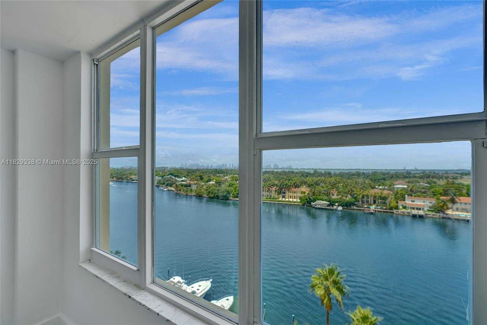 Small Image of 5600 COLLINS AVE #10L, Miami Beach Number 26