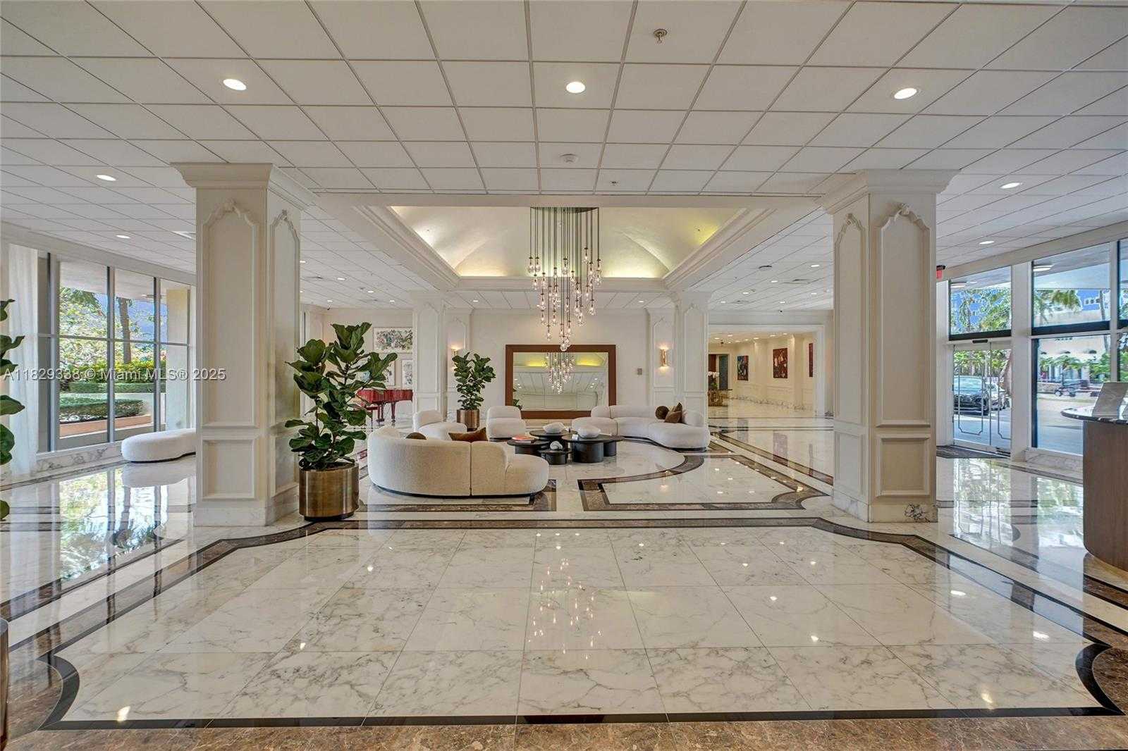 Small Image of 5600 COLLINS AVE #10L, Miami Beach Number 36