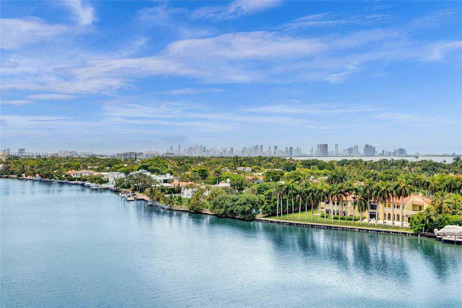 Small Image of 5600 COLLINS AVE #10L, Miami Beach Number 5