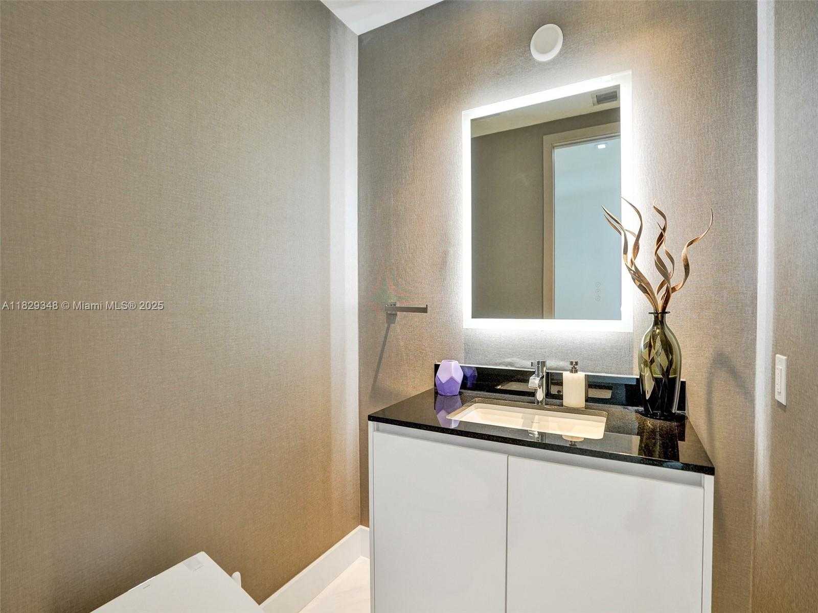 Small Image of 18555 COLLINS AVE #4403, Sunny Isles Beach Number 13