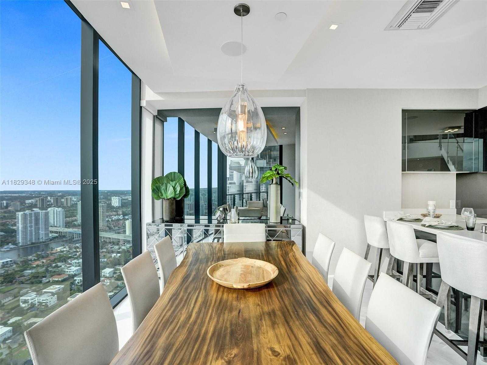 Small Image of 18555 COLLINS AVE #4403, Sunny Isles Beach Number 24