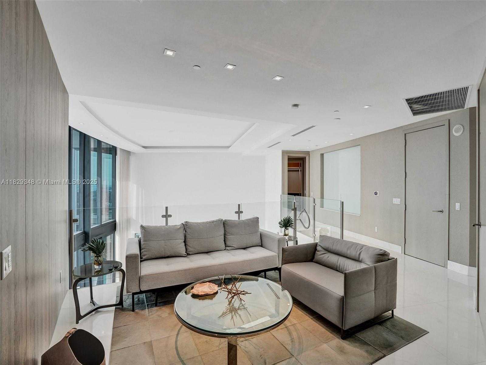 Small Image of 18555 COLLINS AVE #4403, Sunny Isles Beach Number 31
