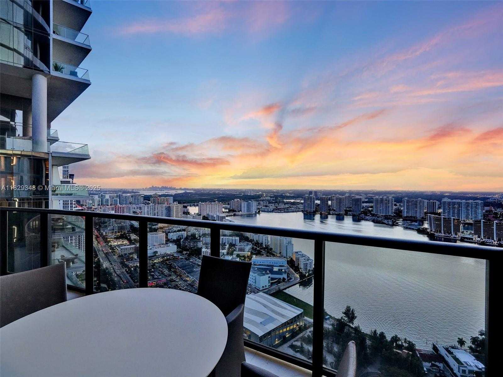 Small Image of 18555 COLLINS AVE #4403, Sunny Isles Beach Number 48