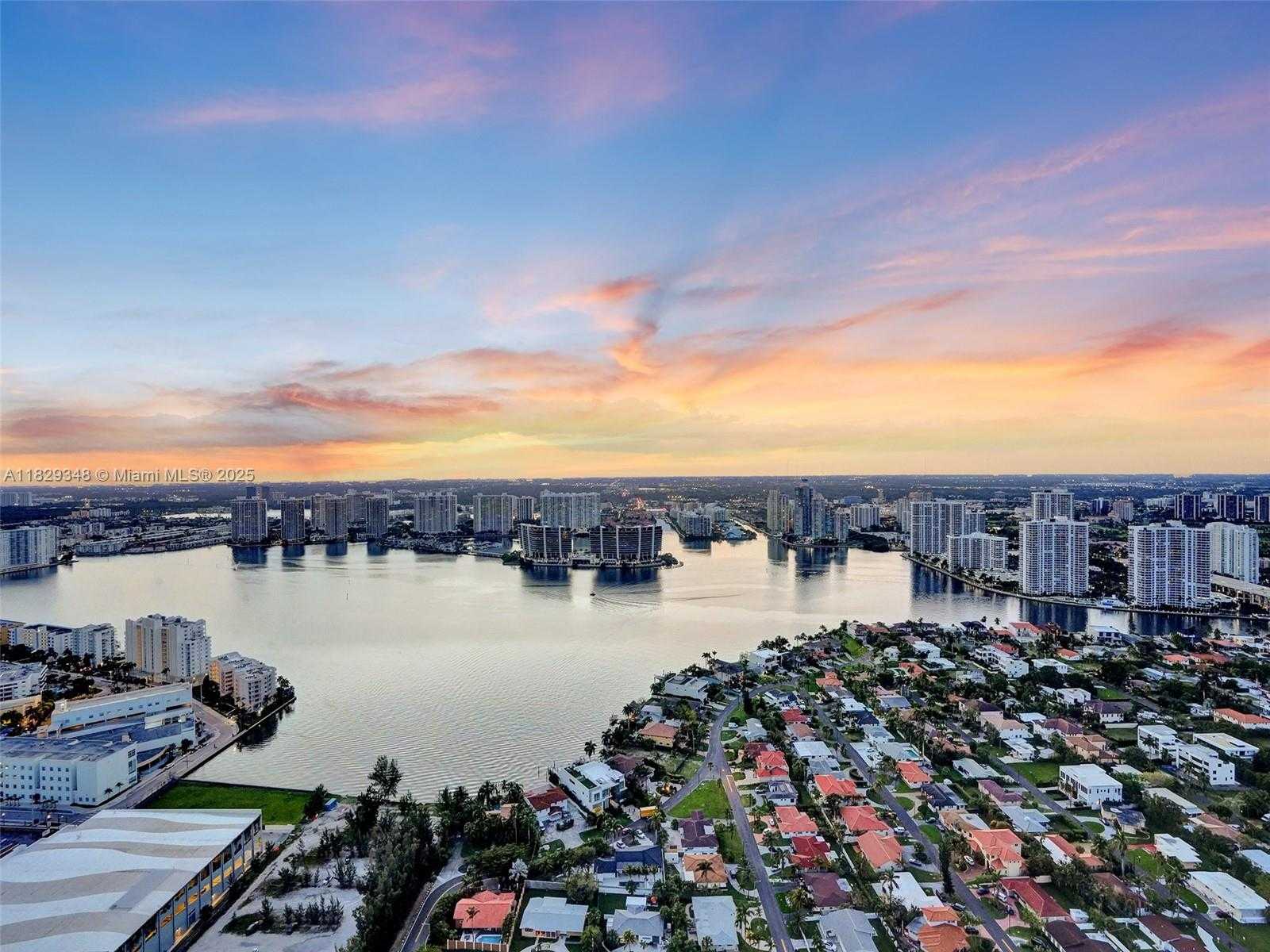 Small Image of 18555 COLLINS AVE #4403, Sunny Isles Beach Number 5