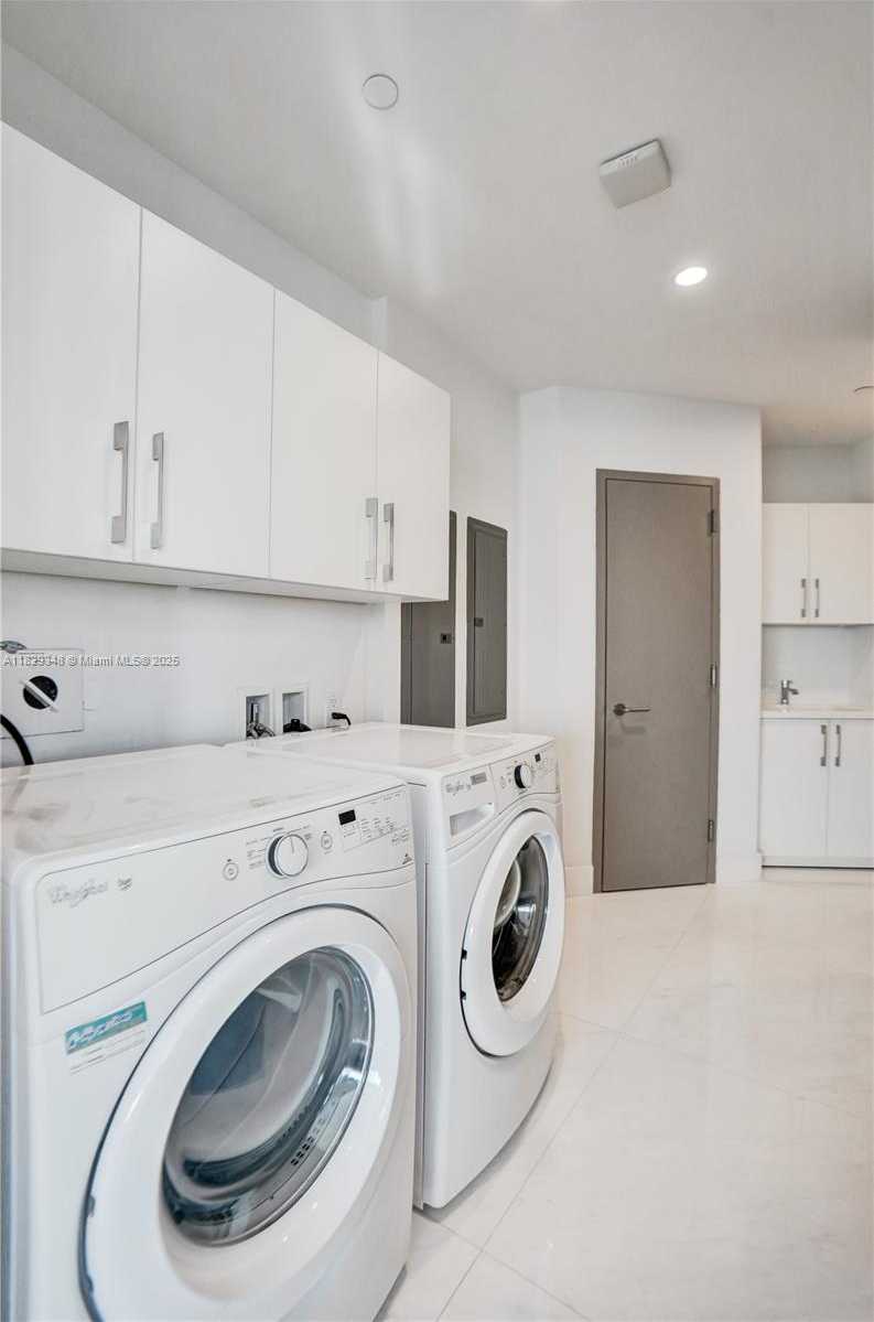 Small Image of 18555 COLLINS AVE #4403, Sunny Isles Beach Number 59