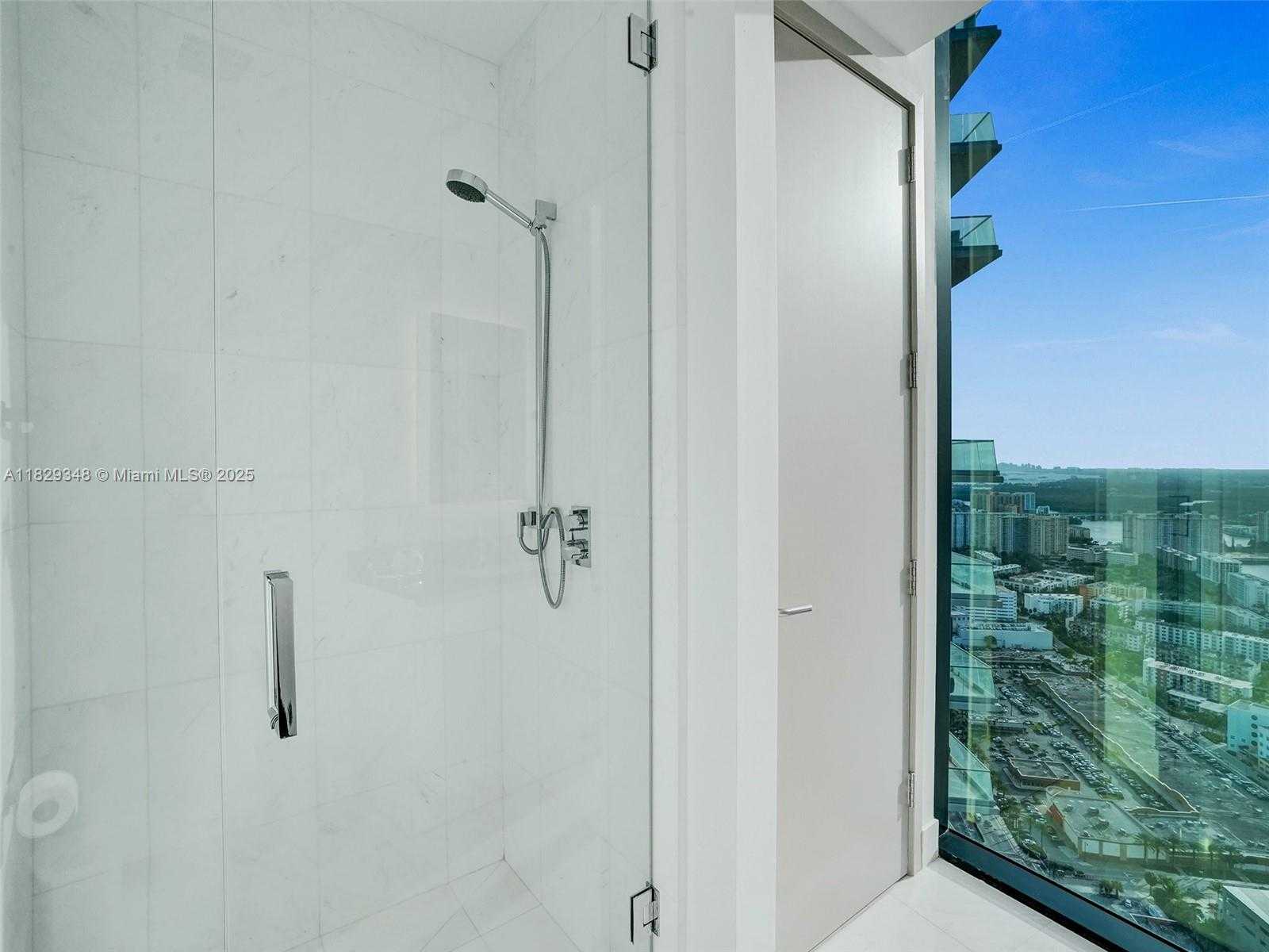 Small Image of 18555 COLLINS AVE #4403, Sunny Isles Beach Number 67