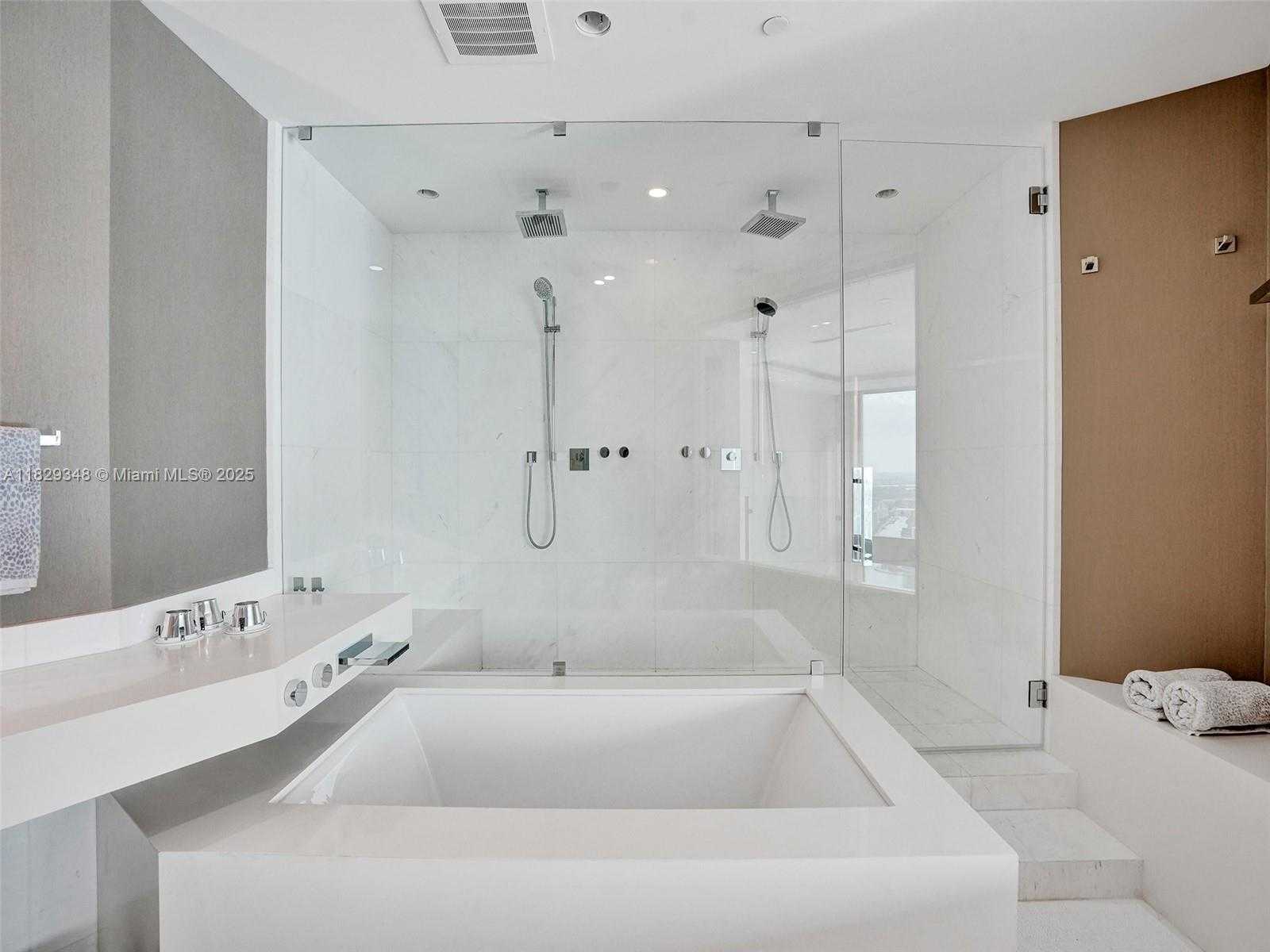 Small Image of 18555 COLLINS AVE #4403, Sunny Isles Beach Number 74