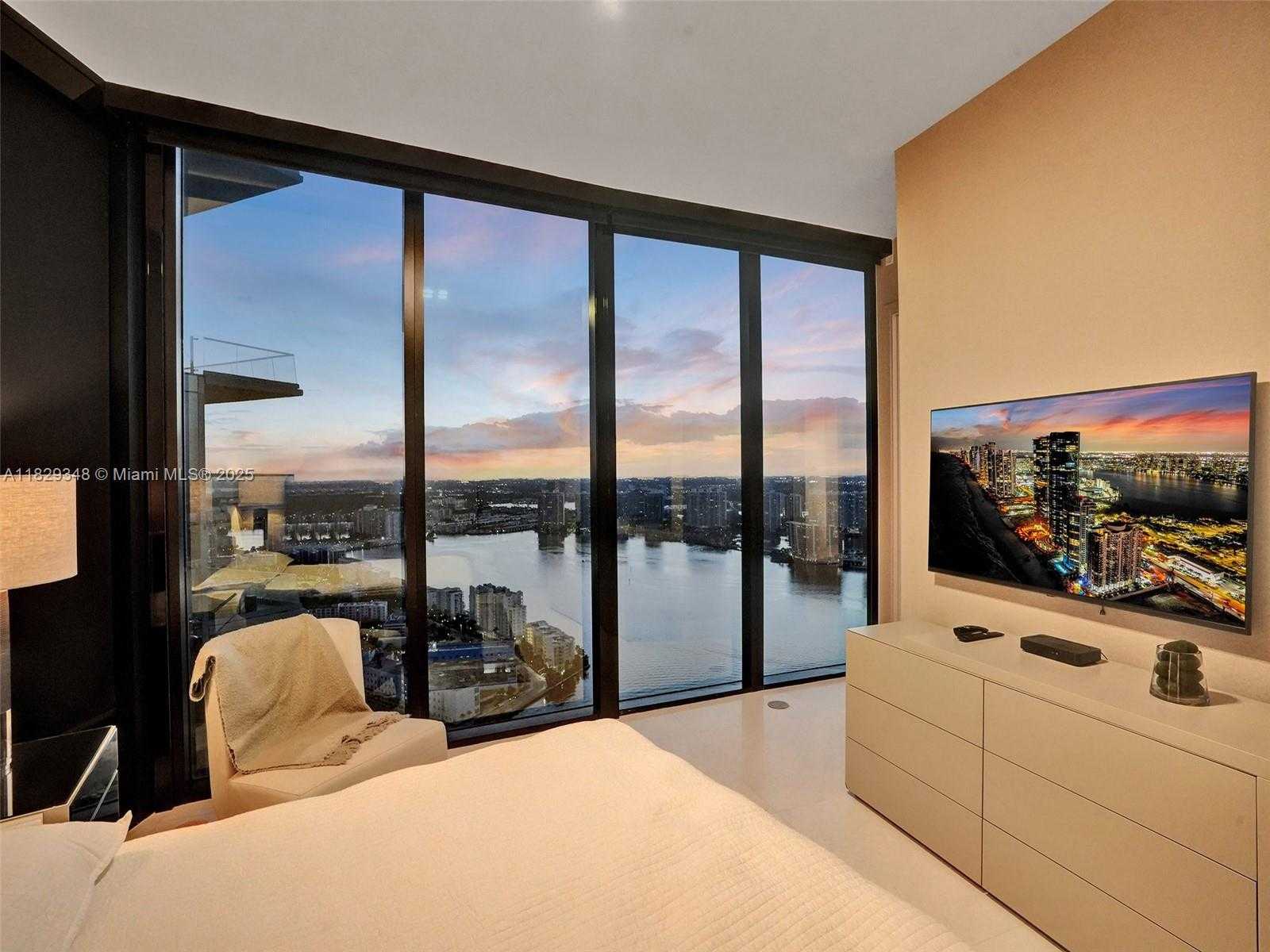 Small Image of 18555 COLLINS AVE #4403, Sunny Isles Beach Number 83