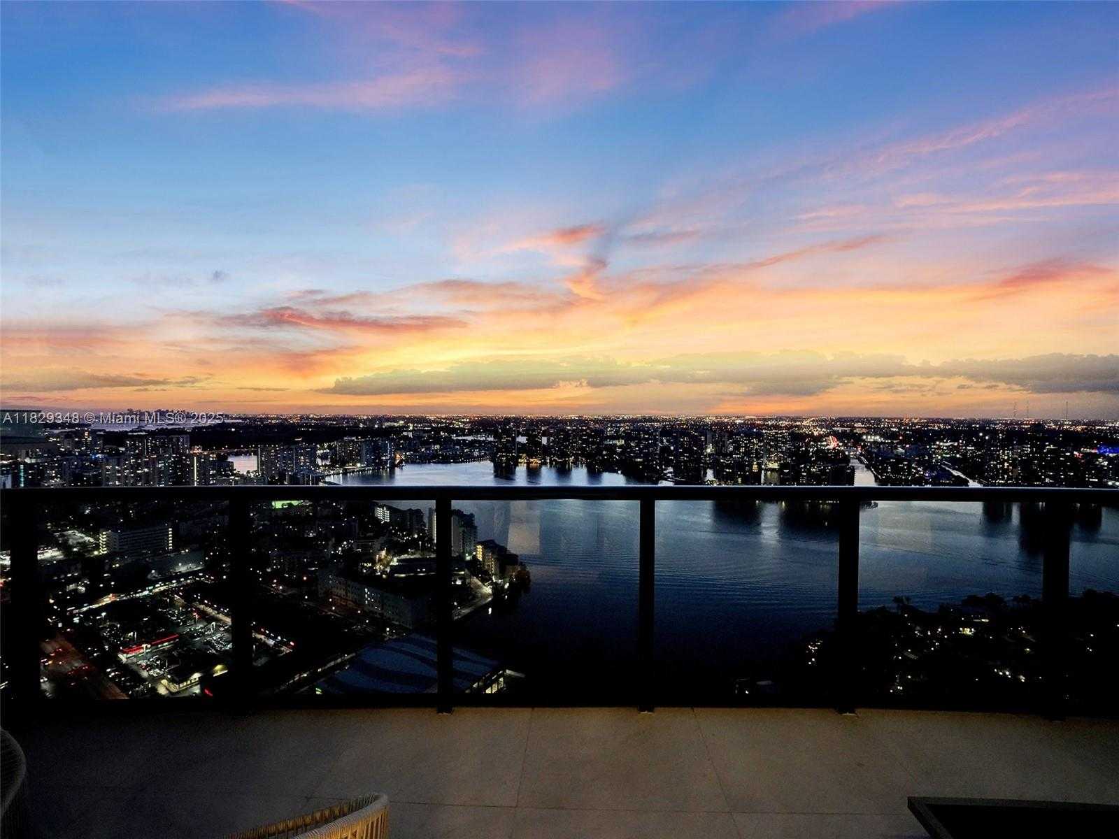 Small Image of 18555 COLLINS AVE #4403, Sunny Isles Beach Number 91