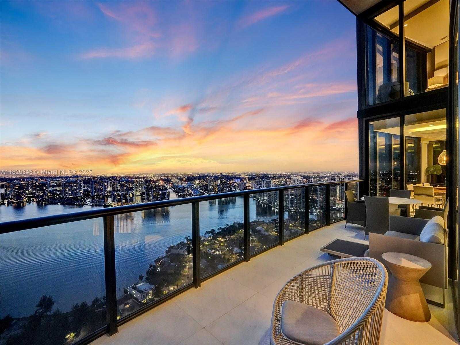 Small Image of 18555 COLLINS AVE #4403, Sunny Isles Beach Number 92