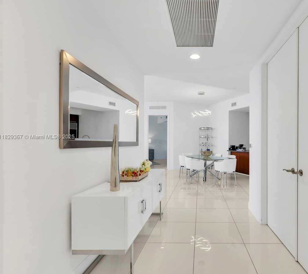 Small Image of 16001 COLLINS AVE #1903, Sunny Isles Beach Number 15