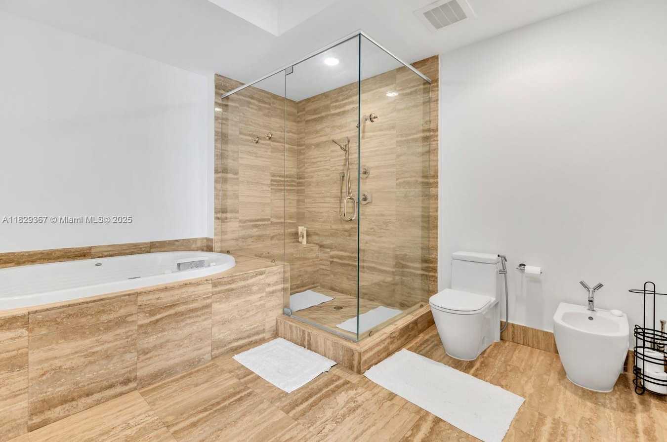 Small Image of 16001 COLLINS AVE #1903, Sunny Isles Beach Number 22