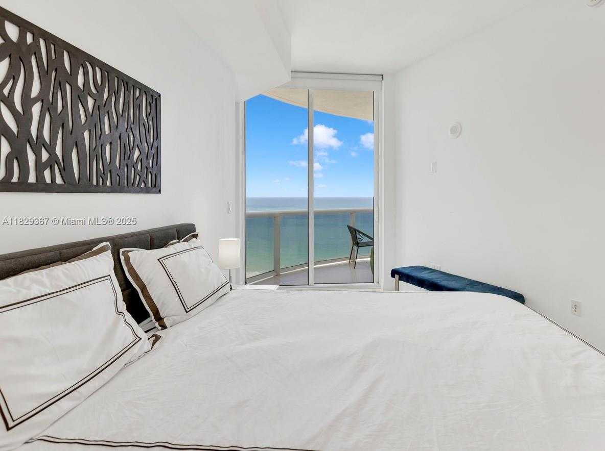 Small Image of 16001 COLLINS AVE #1903, Sunny Isles Beach Number 24