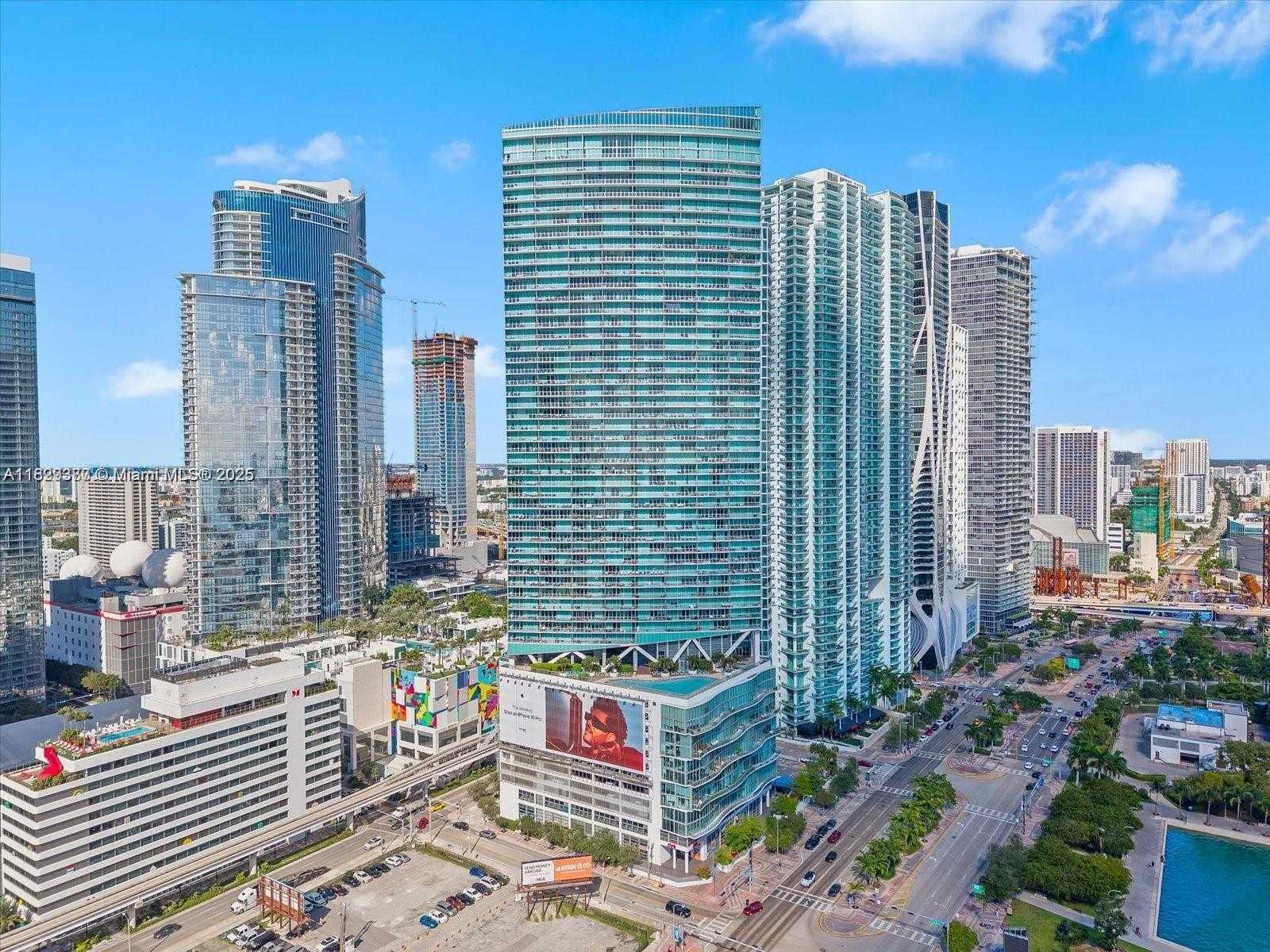 Small Image of 888 BISCAYNE BLVD #2201, Miami Number 2