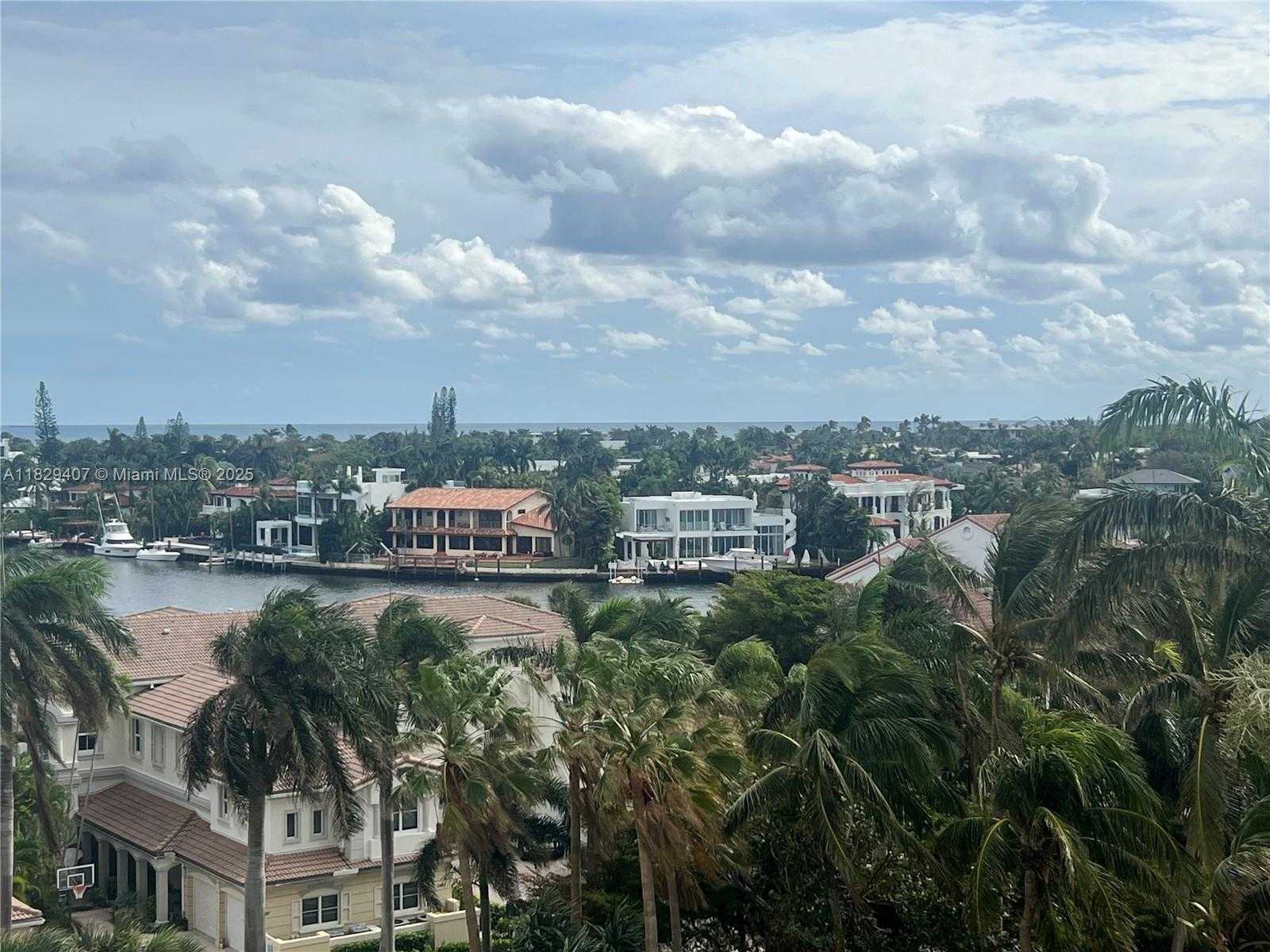 Small Image of 21050 POINT PL #702, Aventura Number 12