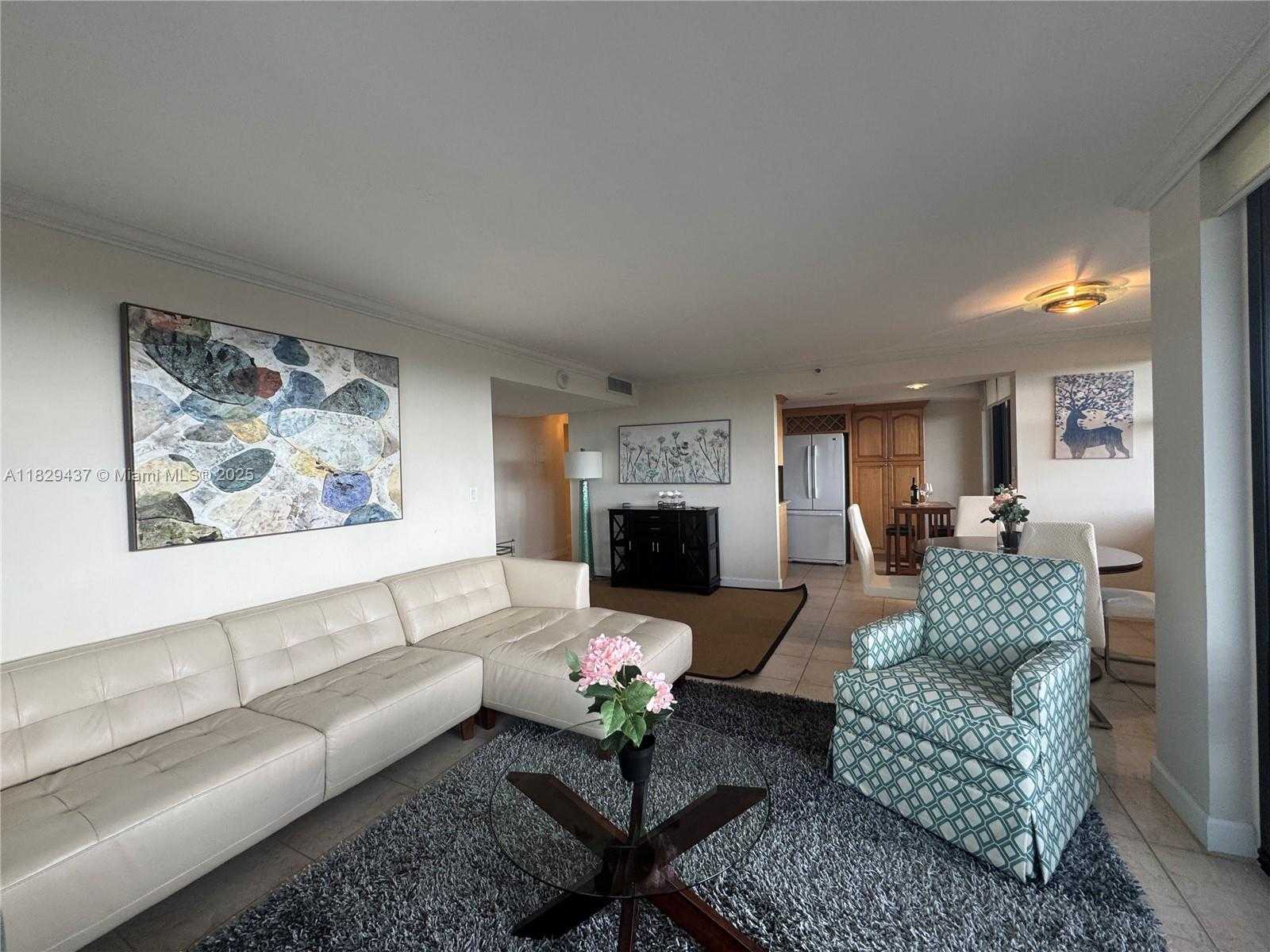Small Image of 2555 COLLINS AVE #2002, Miami Beach Number 20
