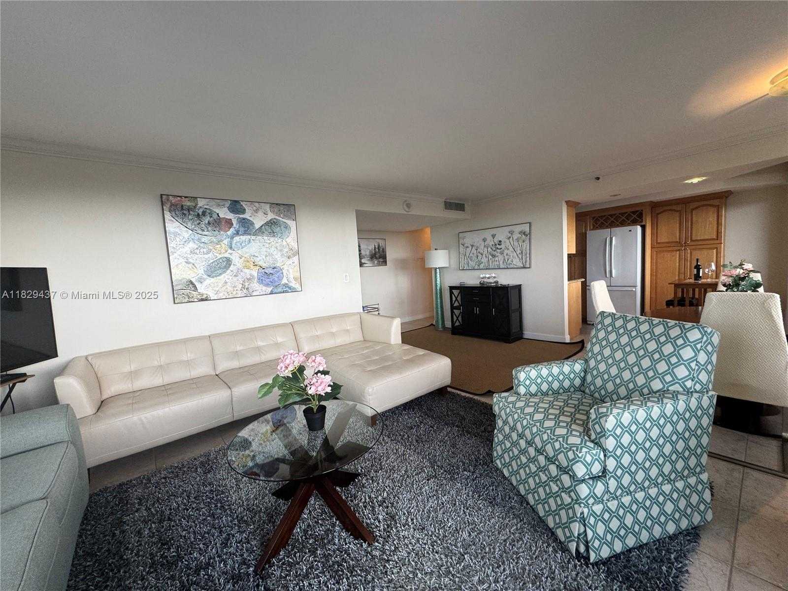 Small Image of 2555 COLLINS AVE #2002, Miami Beach Number 21
