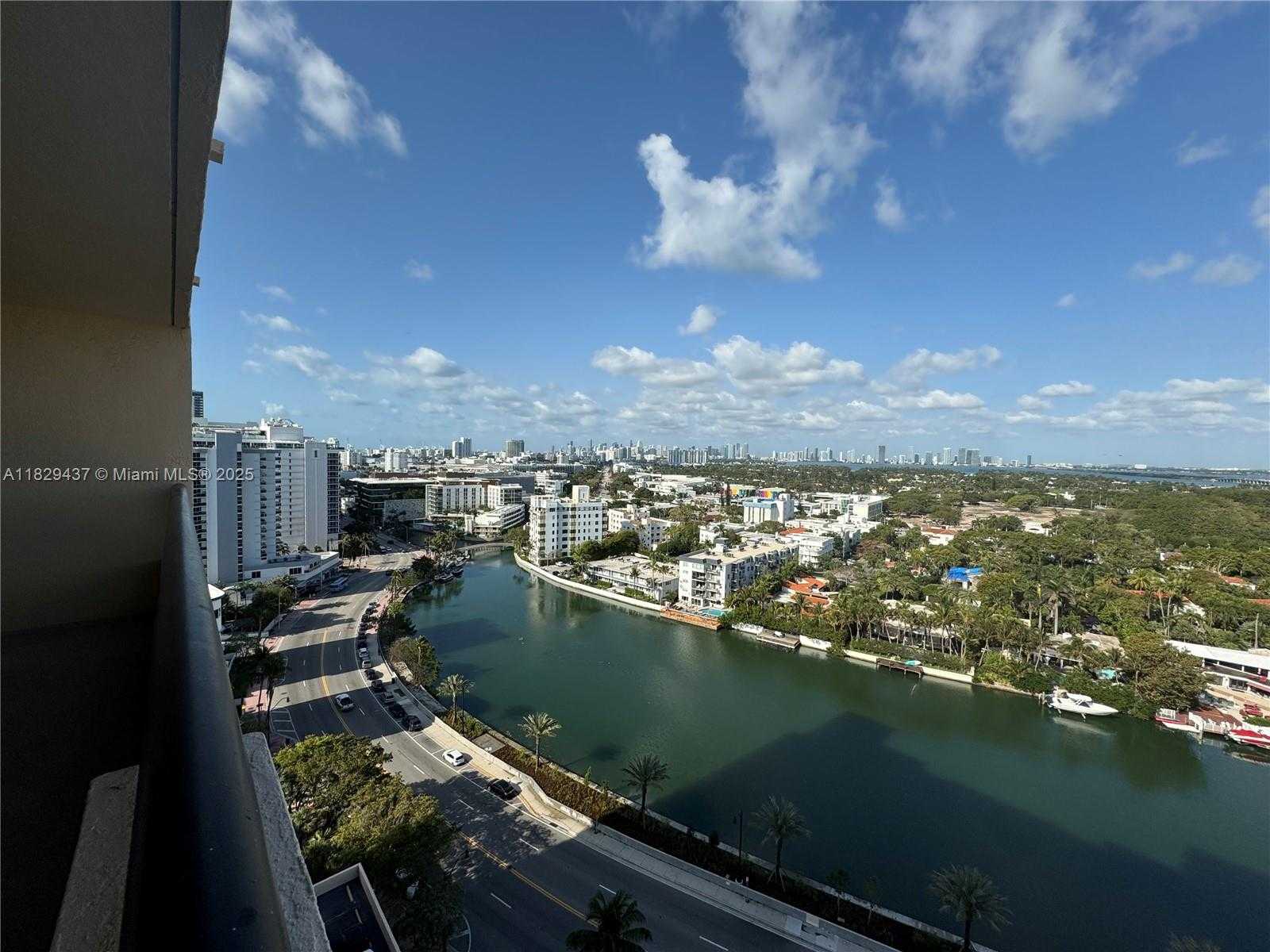 Small Image of 2555 COLLINS AVE #2002, Miami Beach Number 5