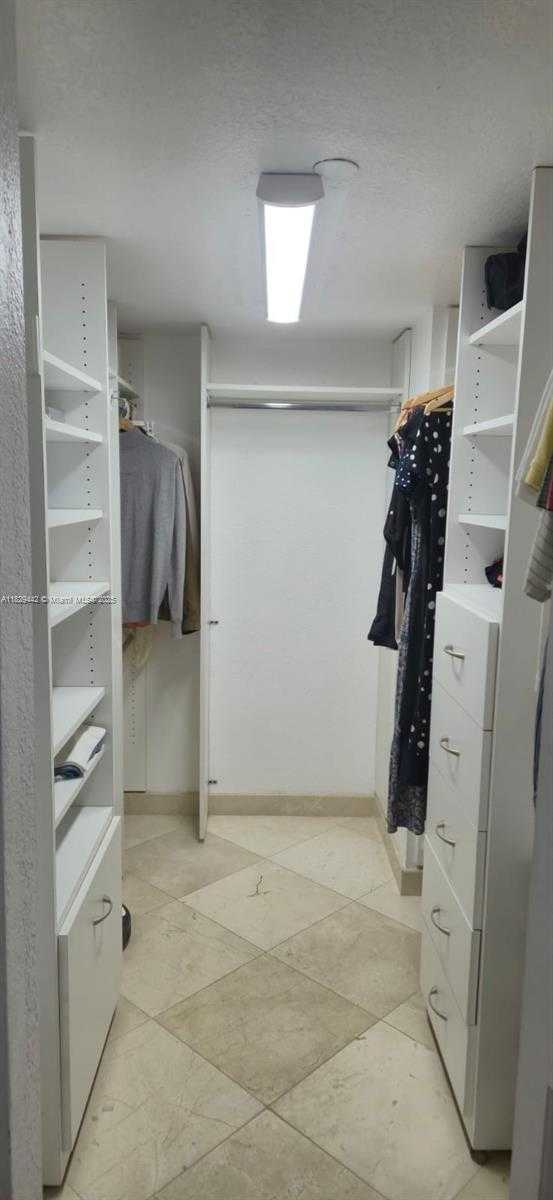 Small Image of 5757 COLLINS AVE #803, Miami Beach Number 13