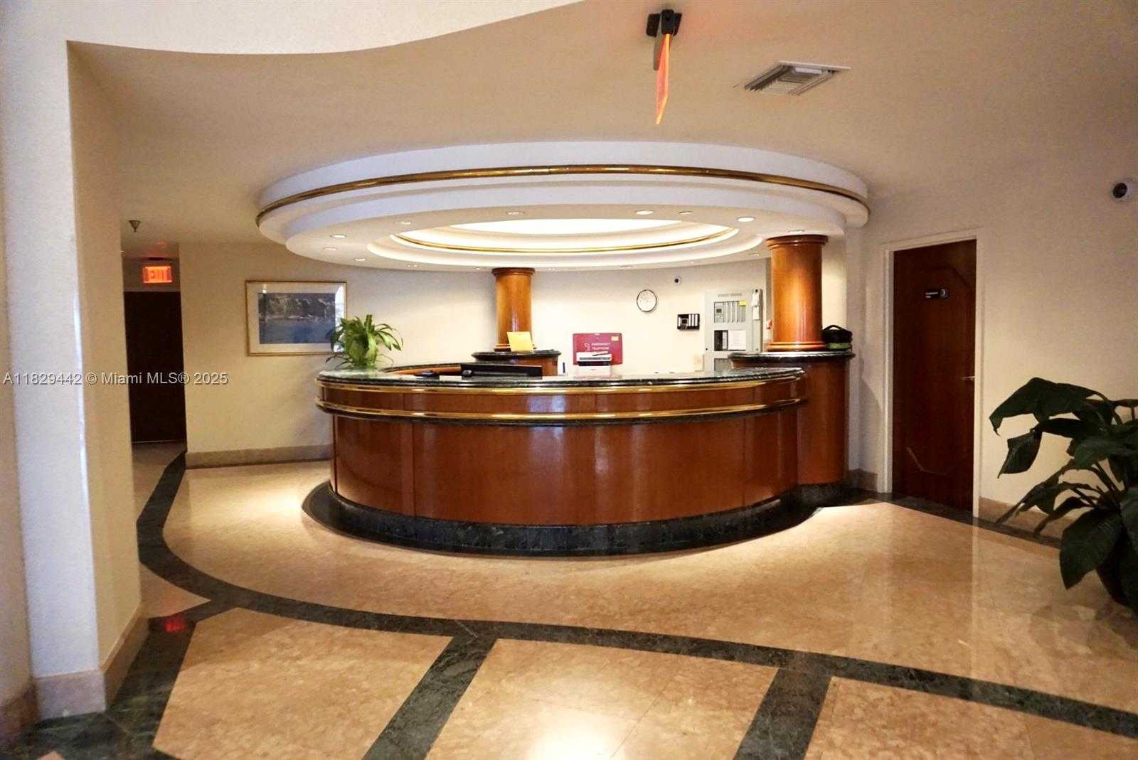 Small Image of 5757 COLLINS AVE #803, Miami Beach Number 19