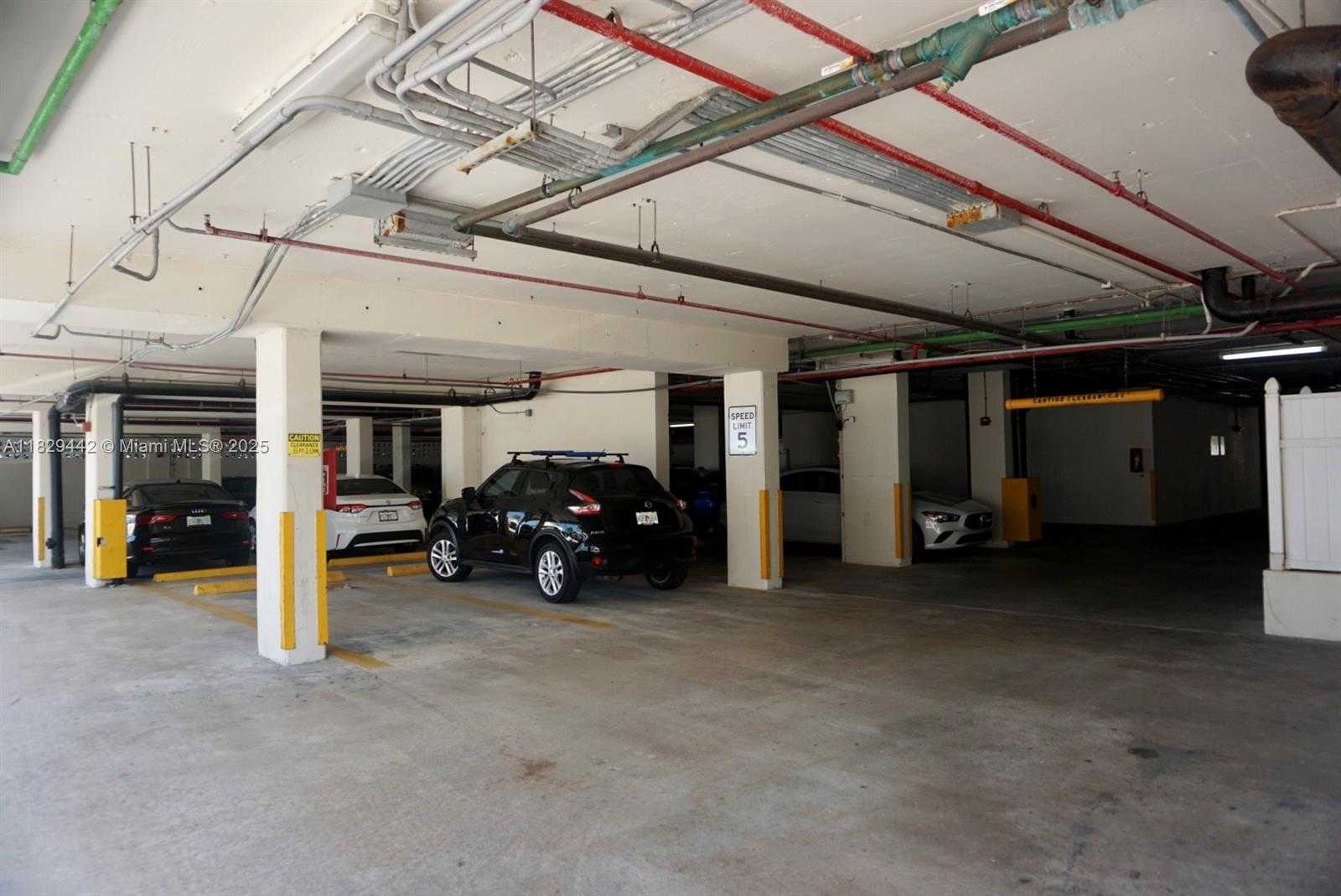 Small Image of 5757 COLLINS AVE #803, Miami Beach Number 20