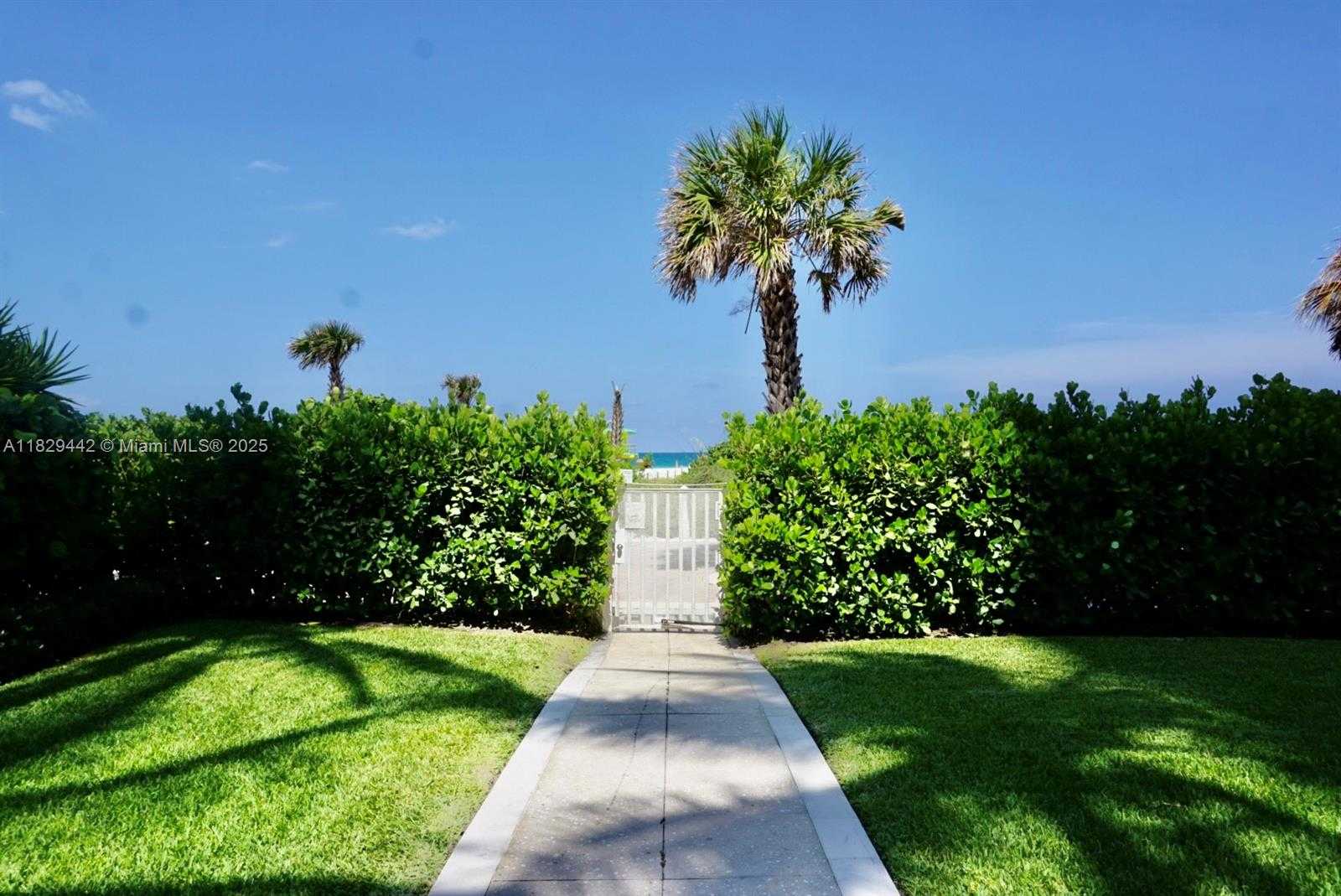 Small Image of 5757 COLLINS AVE #803, Miami Beach Number 22
