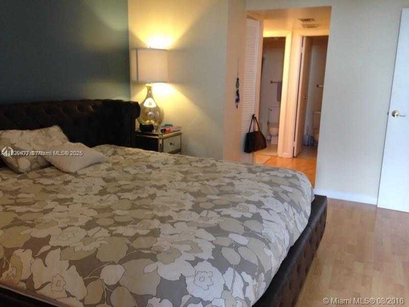 Small Image of 20379 WEST COUNTRY CLUB DR #1737, Aventura Number 12