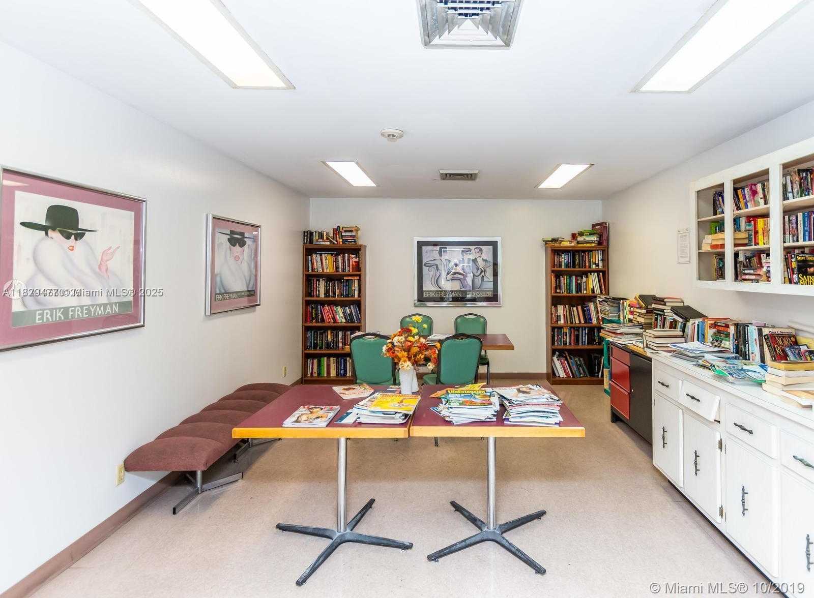 Small Image of 20379 WEST COUNTRY CLUB DR #1737, Aventura Number 31