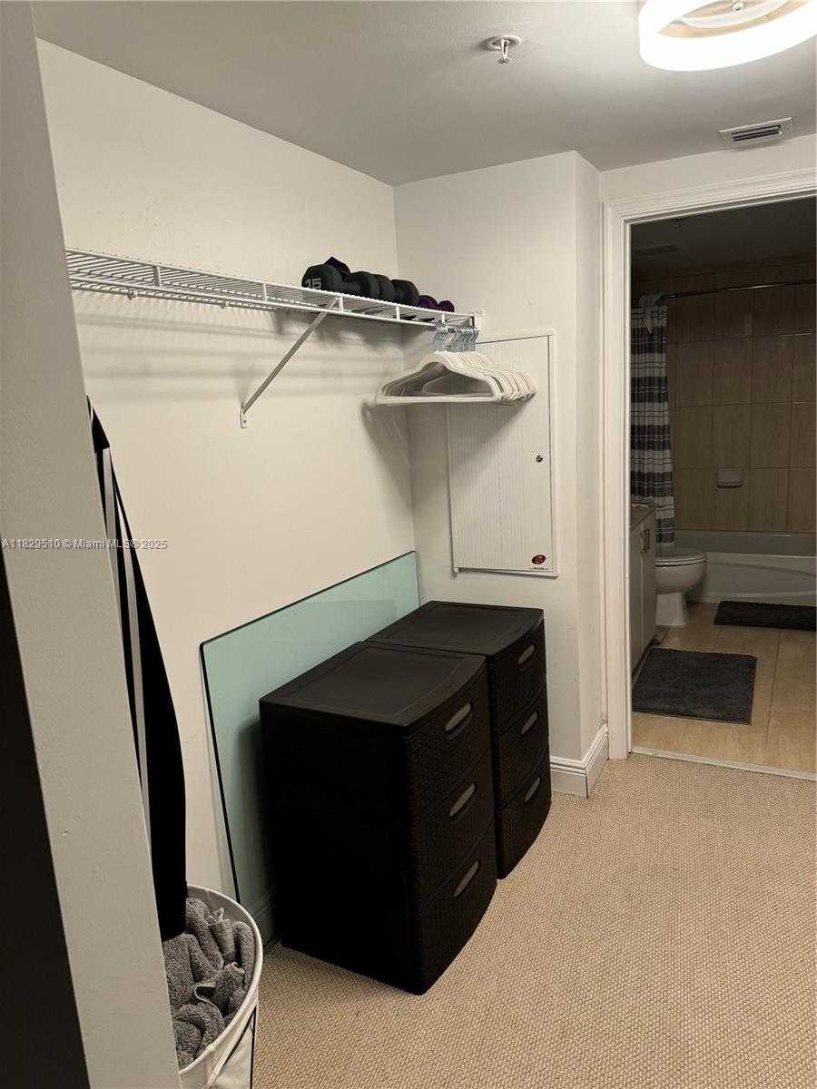 Small Image of 1750 NORTH BAYSHORE DR #5114, Miami Number 17