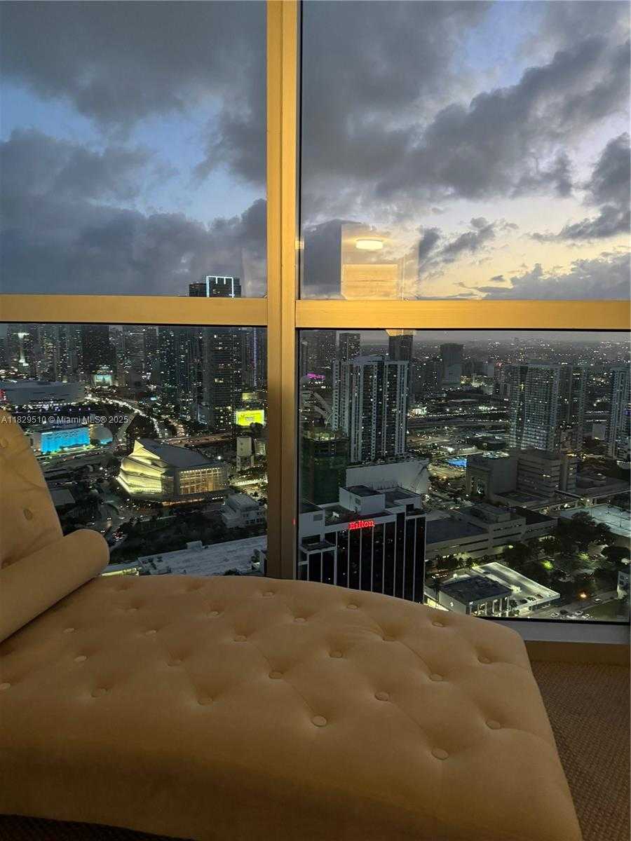 Small Image of 1750 NORTH BAYSHORE DR #5114, Miami Number 9