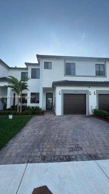 Small Image of 13648 SOUTH WEST 157TH CT, Miami Number 2