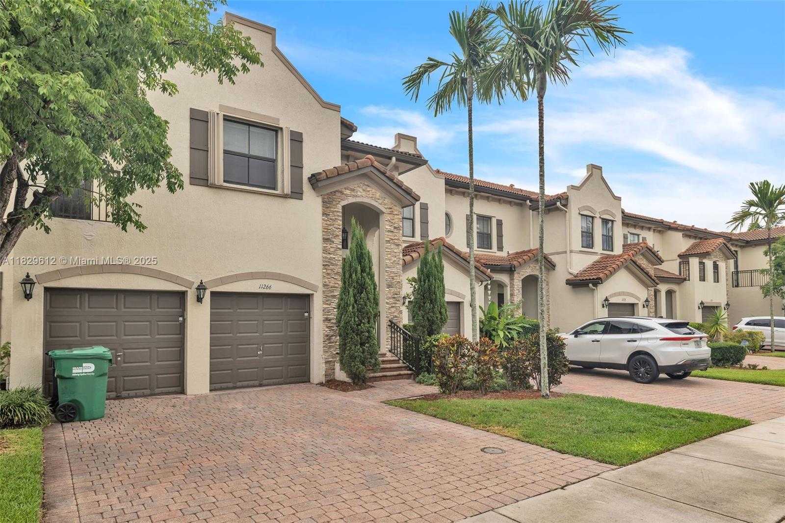 Small Image of 11266 SOUTH WEST 236TH LN, Homestead Number 2