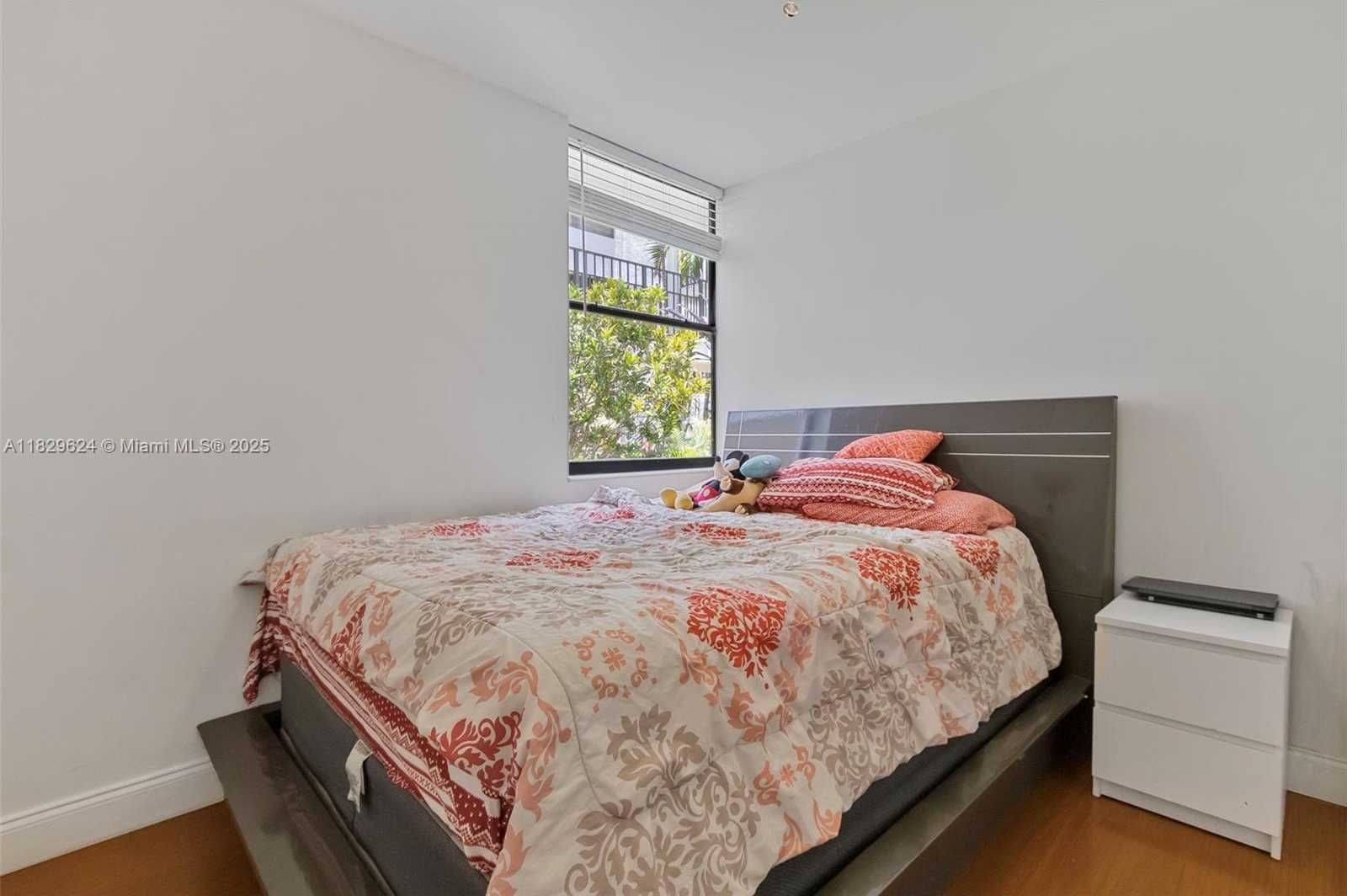 Small Image of 3350 NORTH EAST 192ND ST #1L-B, Aventura Number 18