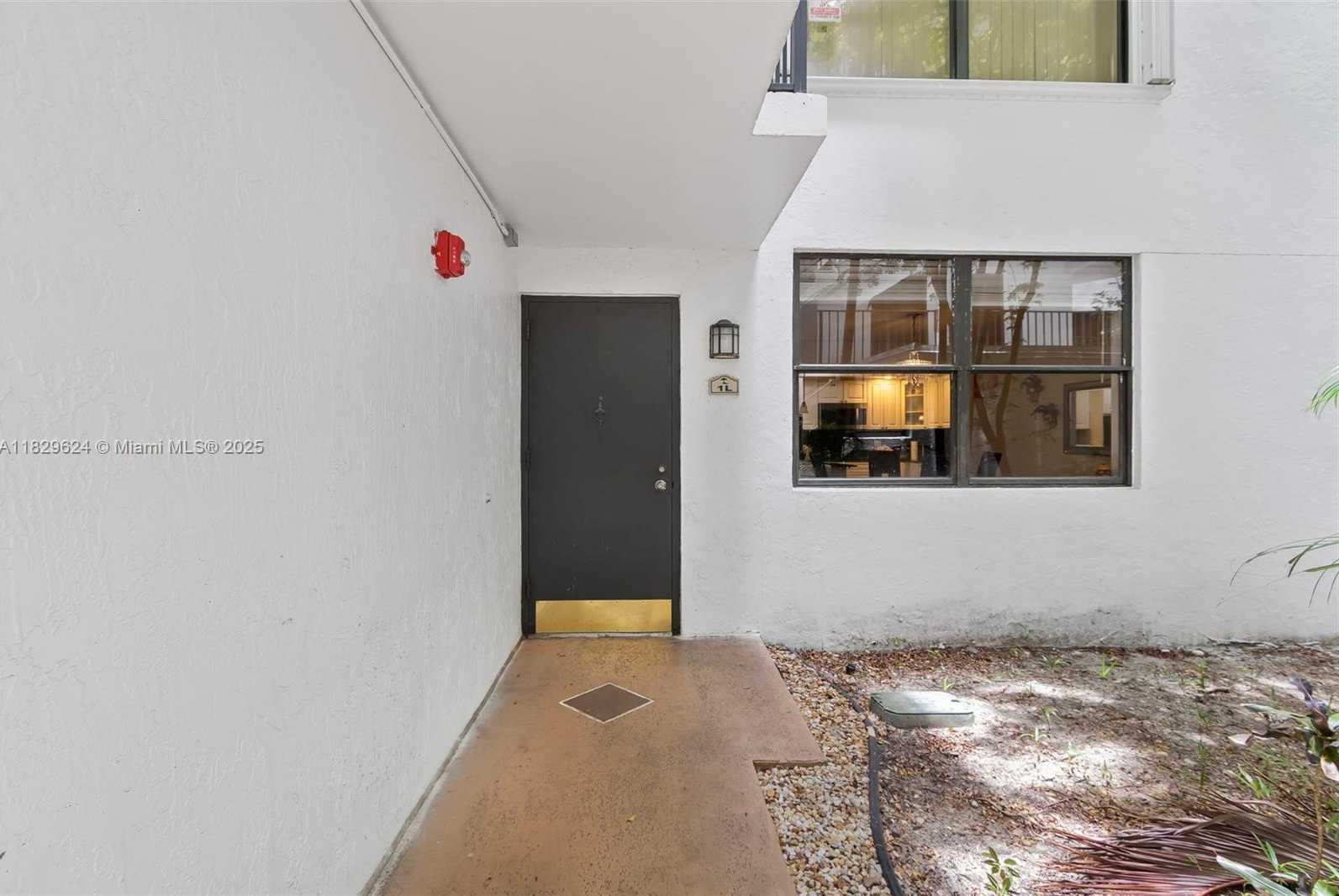 Small Image of 3350 NORTH EAST 192ND ST #1L-B, Aventura Number 22