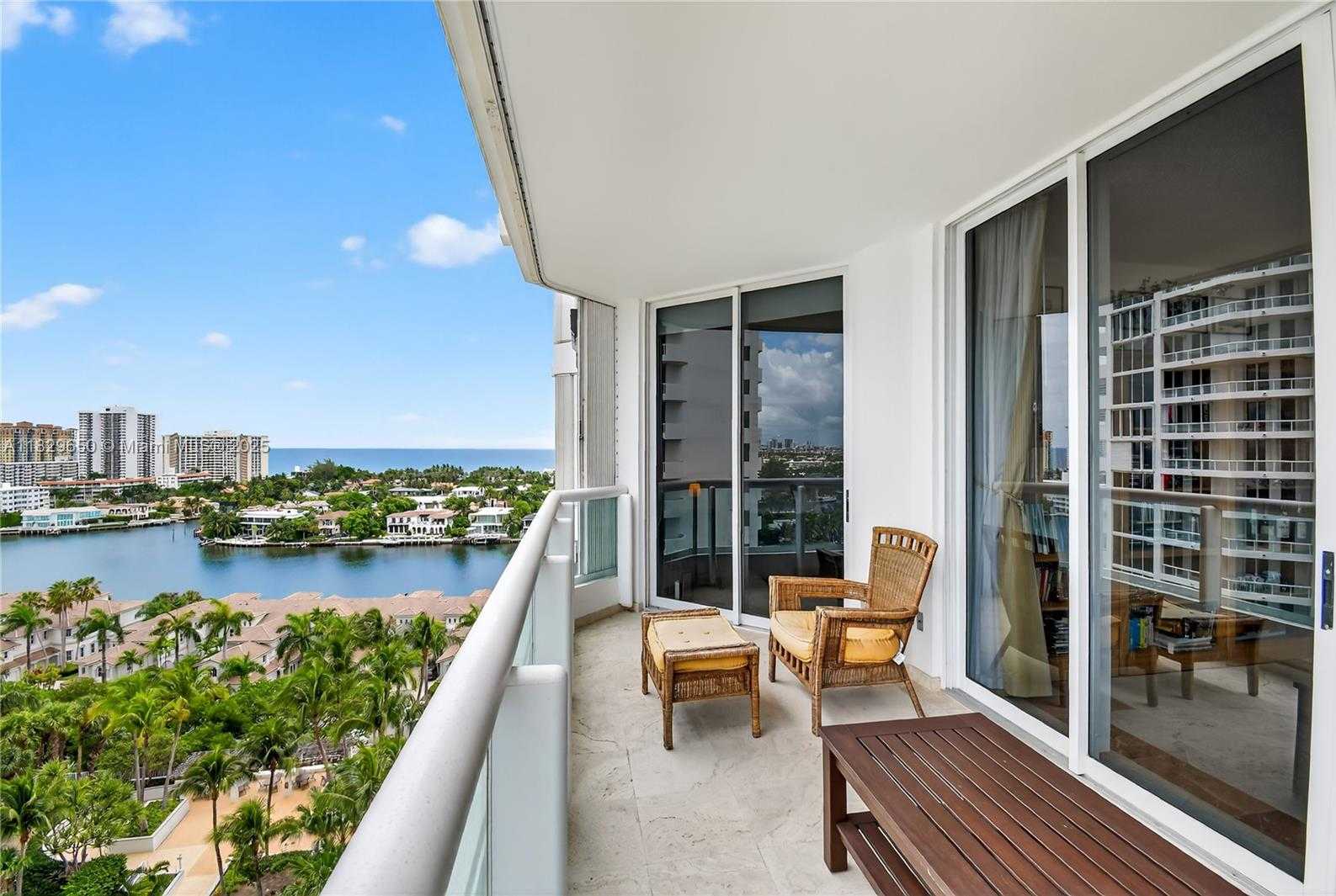 Small Image of 21150 POINT PL #1505, Aventura Number 2