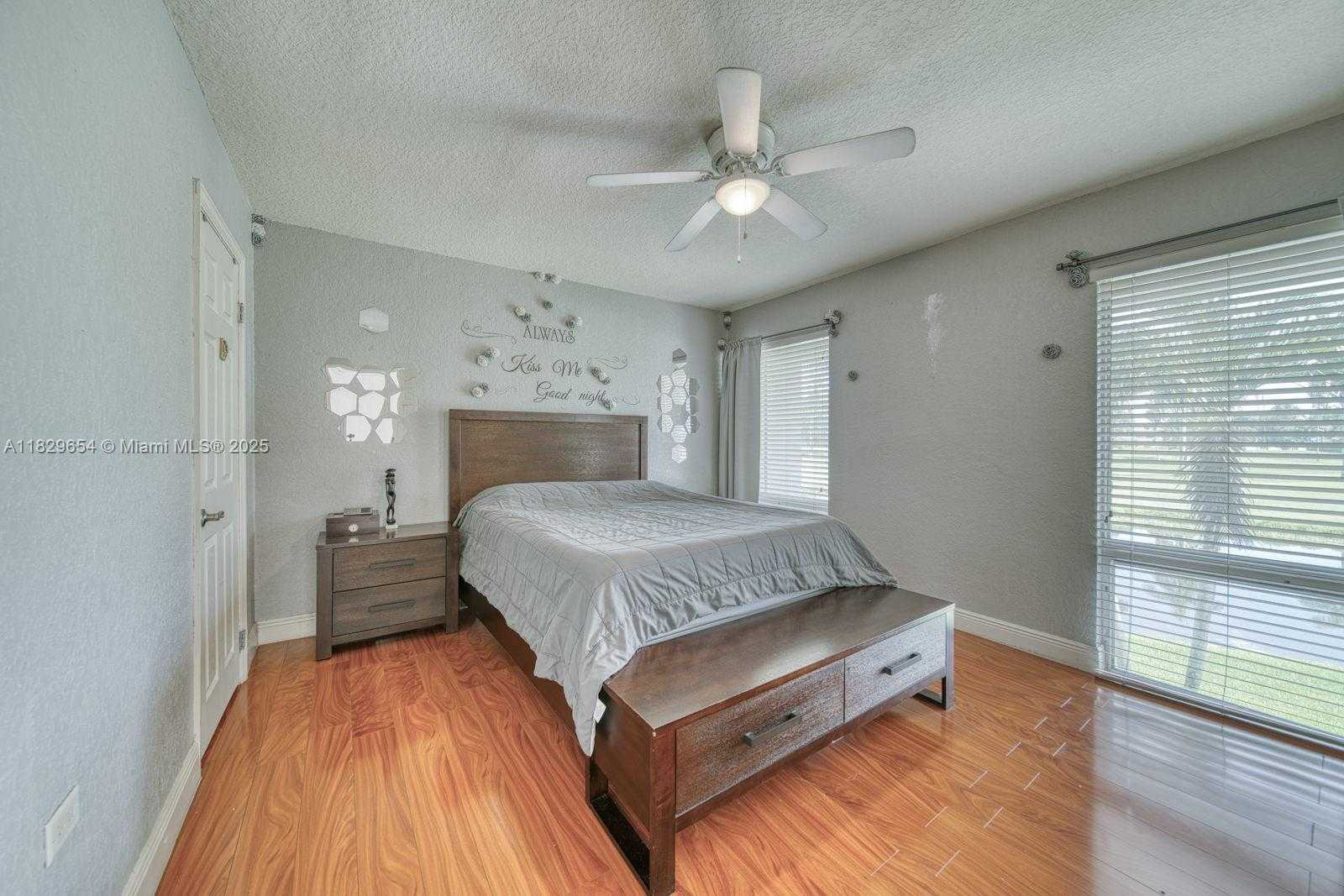 Small Image of 6839 BROOKLINE DR #6839, Hialeah Number 7