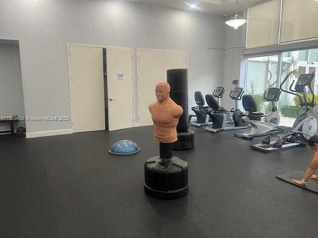 Small Image of 2775 NORTH EAST 187TH ST #202, Aventura Number 32