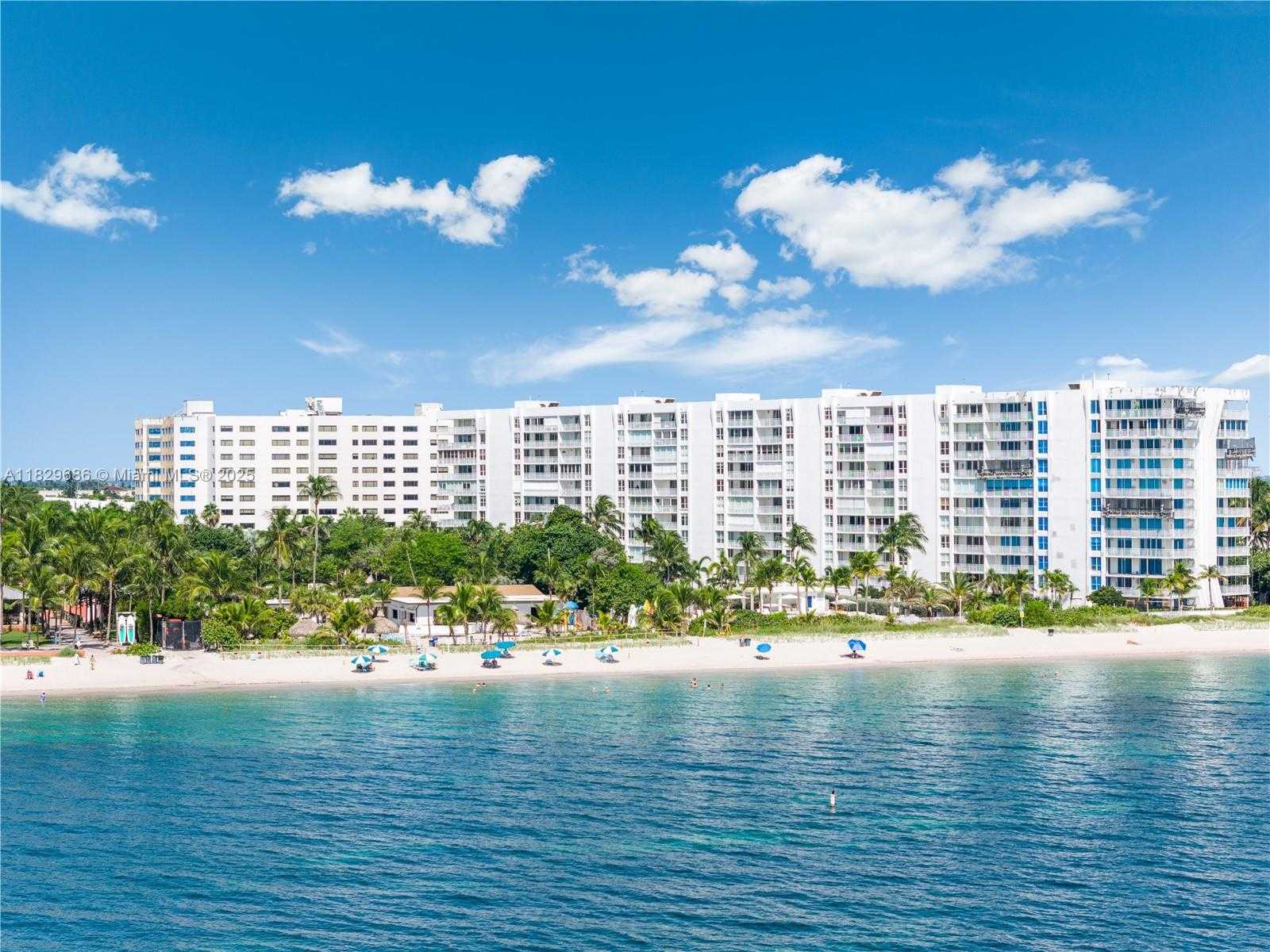Small Image of 609 OCEAN DR #5H, Key Biscayne Number 24