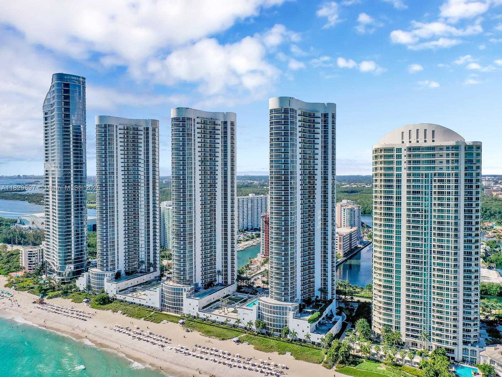 Small Image of 15901 COLLINS AVE #403, Sunny Isles Beach Number 41